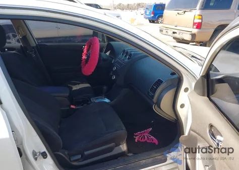 2012 Nissan Altima 2.5 S z USA, uszkodzony, nr VIN 1N4AL2AP2CN576673